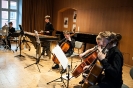 Bows 'n' Beats während ihres Konzertteils im Eröffnungs-Triptychon der 