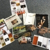CDs, Noten, Flyer, Plakate, Presse - bereit für die 